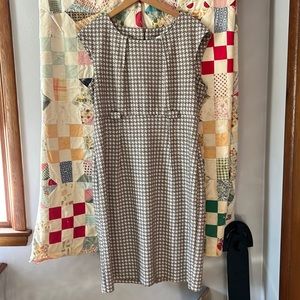 Dress barn houndstooth print sheath style dress